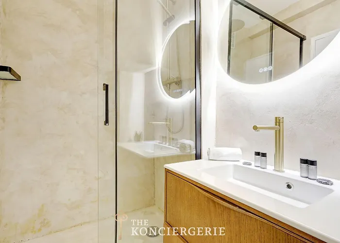 Stylish & Comfortable Flat Near The Seine Paris